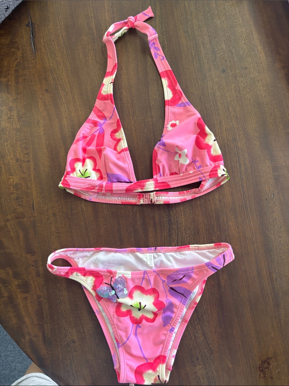 NWT RARE Salinas set, Brazilian bikini and triangle top. Pink floral print.